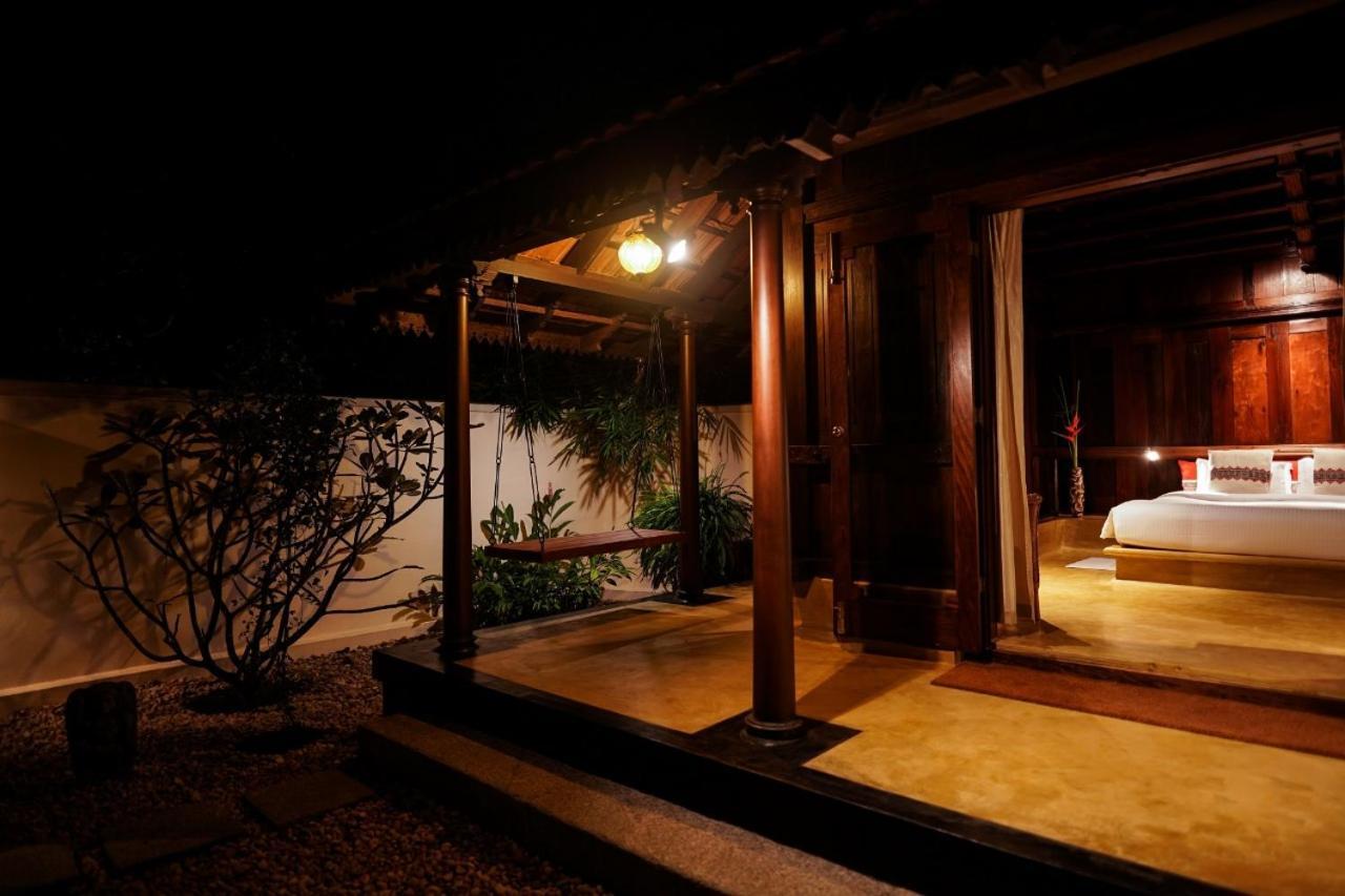 Lakeshore Villa アーラップーザ県 エクステリア 写真