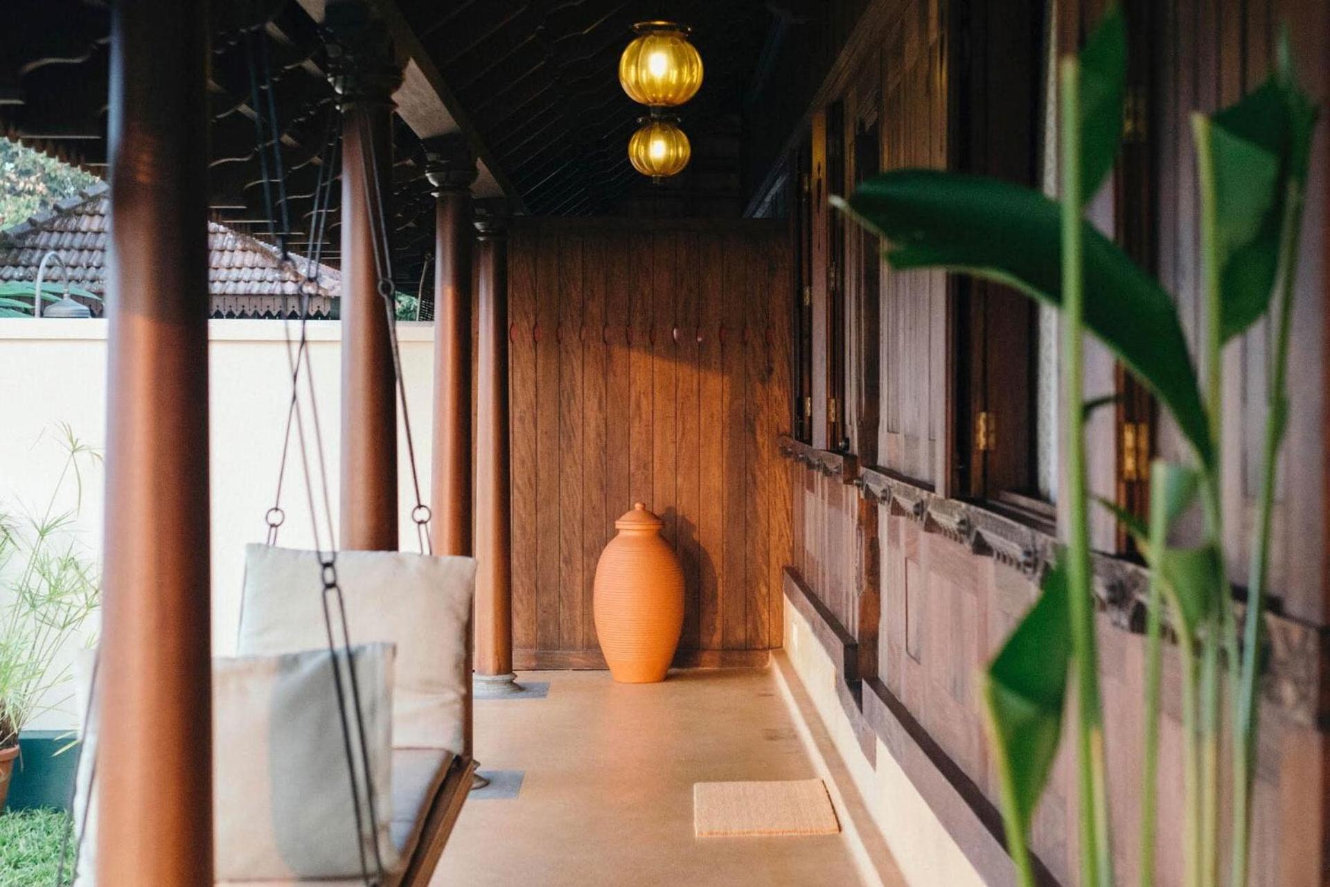 Lakeshore Villa アーラップーザ県 エクステリア 写真
